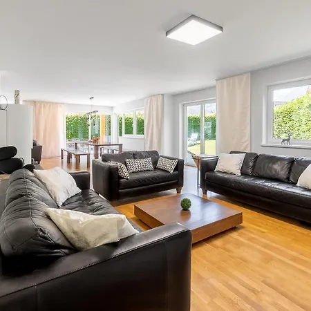 Biggest Helen - 5 Bedrooms, 7 Bathrooms, Air Condition * Kaprun