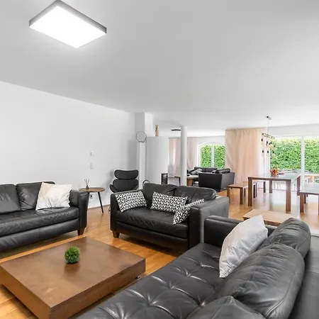 Biggest Helen - 5 Bedrooms, 7 Bathrooms, Air Condition Prázdninový dům Kaprun