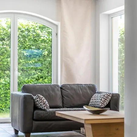 Biggest Helen - 5 Bedrooms, 7 Bathrooms, Air Condition Kaprun