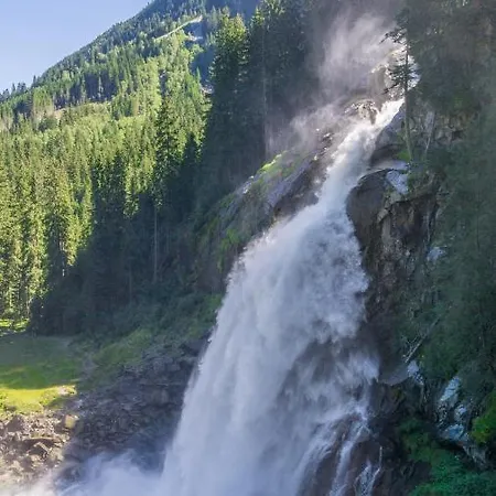 Biggest Helen - 5 Bedrooms, 7 Bathrooms, Air Condition * Kaprun