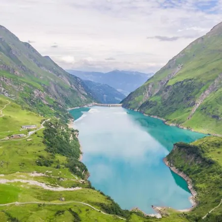 Biggest Helen - 5 Bedrooms, 7 Bathrooms, Air Condition * Kaprun