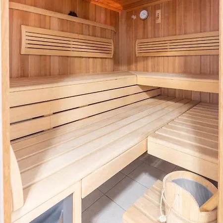 Prázdninový dům Biggest Helen - 5 Bedrooms, 7 Bathrooms, Air Condition Kaprun